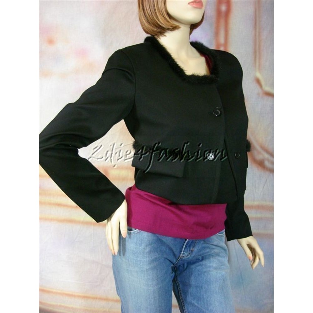$2600 NWT YSL YVES SAINT LAURENT Black Fur Trim Crop Wool Jacket 12
